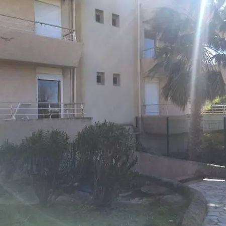 Sousplex Dans A Saint-tropez Lejlighed